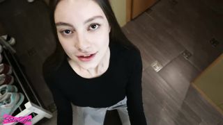 Tini picsa leszívatva és megabszva