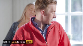Brazzers - Petite Princess Eve és méretes dárda