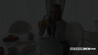 Its POV - Athina Love a magyar pornósztár lány hátsó bejáratba kefélve