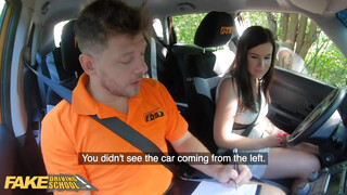 Fake Driving School - Little Eliss kúrel az oktatóval