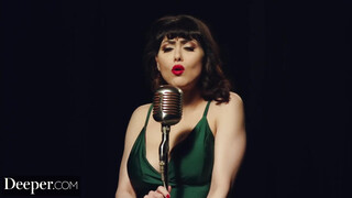 Deeper - Audrey Noir a hatalmas kannás énekesnő