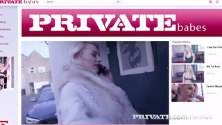 Private.com - A méretes csöcsű Elizabetha Romanova rábukik a farokra