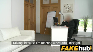 Fake Agent az orosz picike kisasszony Anna Rey istenien kúr
