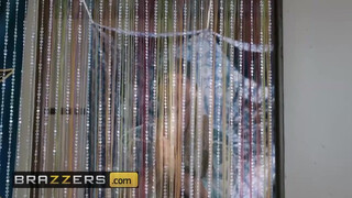 Brazzers - Karma Rx a hippi pasival dug