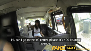 FakeTaxi - Kiki Minaj néger picsája megkúrva