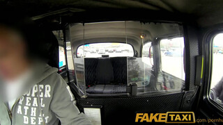 FakeTaxi - Kiki Minaj a csöcsös csoki spiné