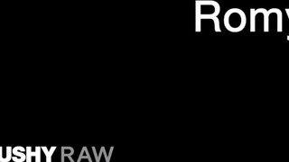 TUSHYRAW - Romy Indy a gyönyörű spanyol