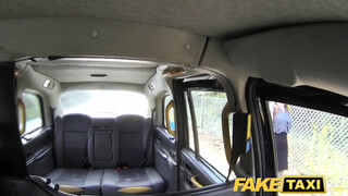 Fake Taxi - idősebb nőci hatalmas farkat akar