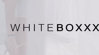 WhiteBoxxx - Alyssia Kent hatlmas didkós román kurva