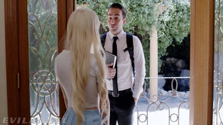 EvilAngel - Kenzie Reeves kikezd a csávóval