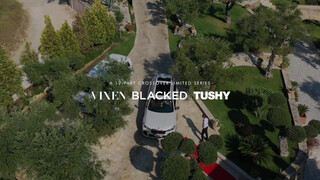 TUSHY - Jia Lissa segge megrakva