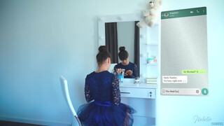 NatalieFlowers - Vékony spiné popóba kefélve