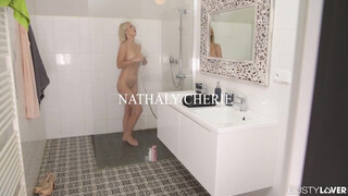 Nathaly Cherie puncija és ánusza is megkúrva