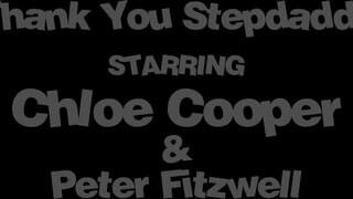 Chloe Cooper a hatalmas tőgyes házastárs - MyPervyFamily