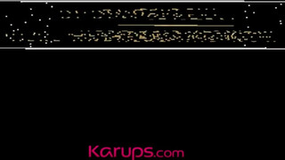 Karups - Di Devi borostás picsája megrakva