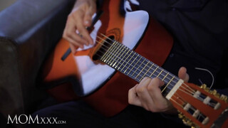 Jennifer Mendez szexel a gitáros sráccal