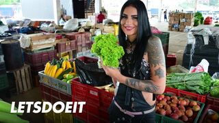 Csoki bige melina zapata felvett mély dugásra érett puncijába - brazil milf