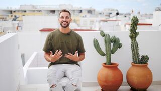 Robbie oz, a sex guru és pornós 30 videót basz 30 nap alatt